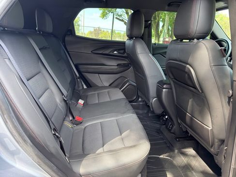 Used 2021 Chevrolet TrailBlazer RS w/ Convenience Package FWD image 29