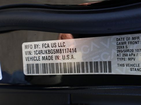 Used 2021 Jeep Grand Cherokee L Limited w/ Luxury Tech Group II image 46