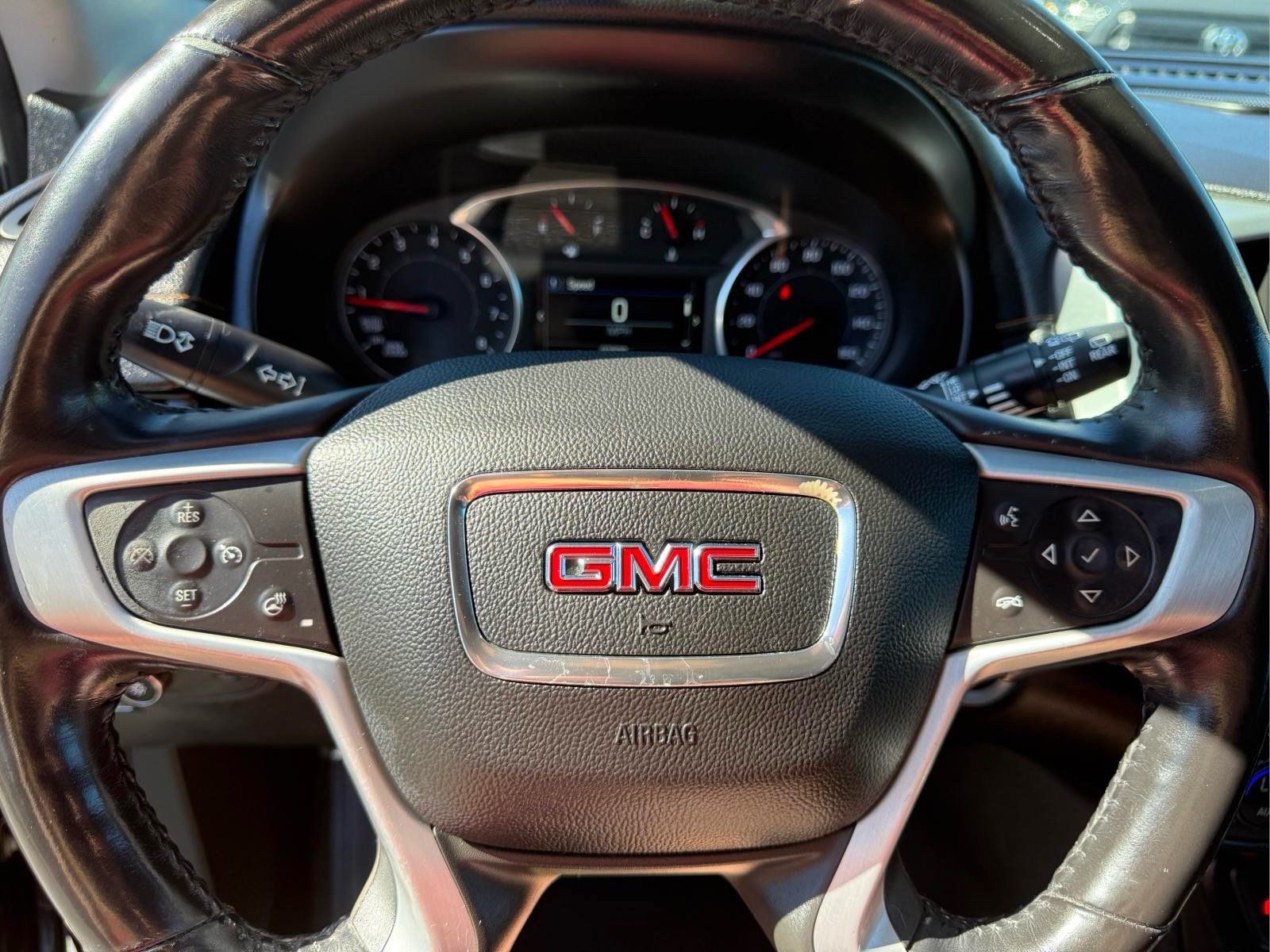 Used 2018 GMC Terrain SLT w/ Preferred Package AWD/4WD image 33