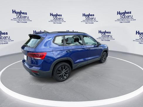 Used 2023 Volkswagen Taos S FWD image 11