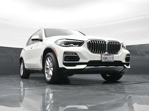Used 2019 BMW X5 xDrive40i w/ Convenience Package AWD/4WD image 26