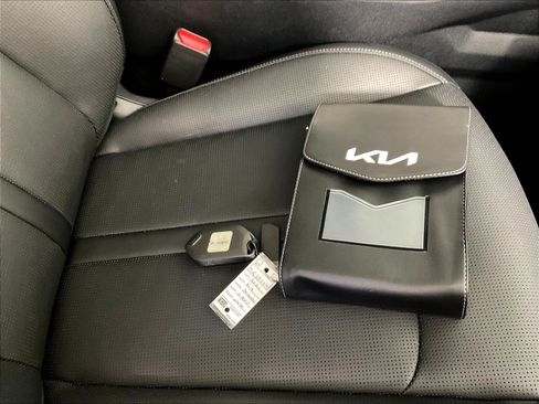 Certified 2026 Kia Sorento S AWD/4WD image 35