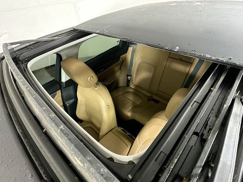 Used 2023 Jaguar F-PACE S image 22