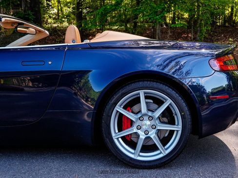 Used 2008 Aston Martin V8 Vantage Roadster RWD image 5