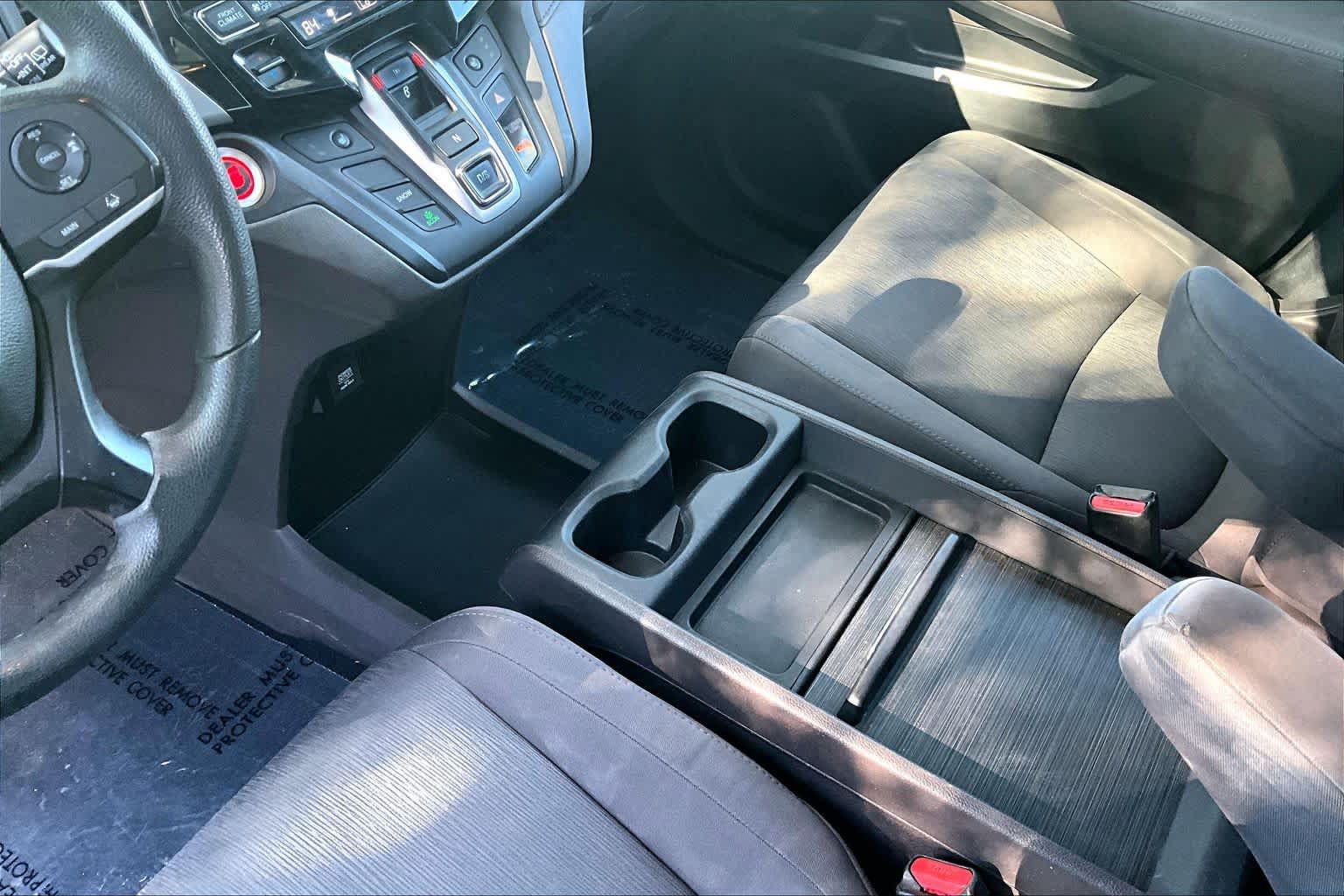 Used 2018 Honda Odyssey EX image 17
