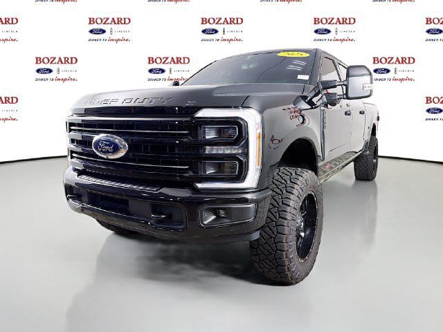 Used 2025 Ford F250 Platinum AWD/4WD image 4