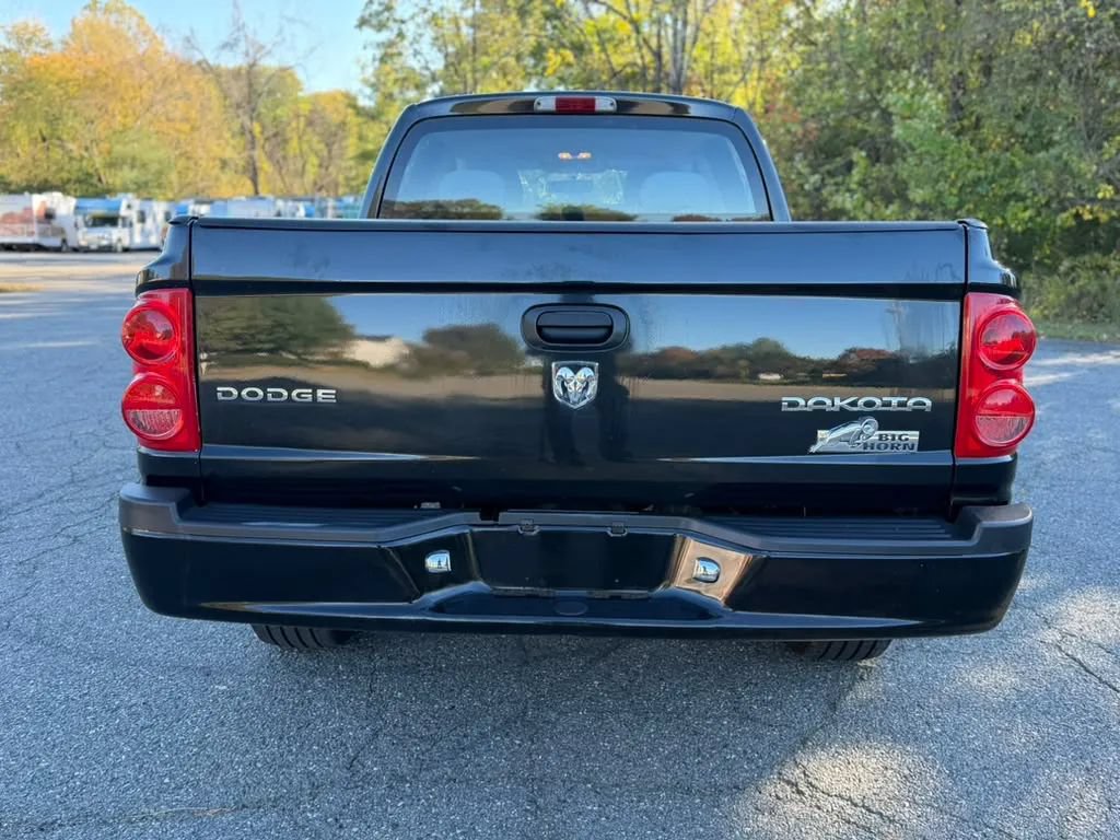 Used 2011 Dodge Dakota Big Horn AWD/4WD image 4