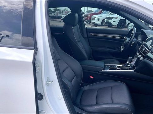 Used 2021 Honda Accord Sport image 30