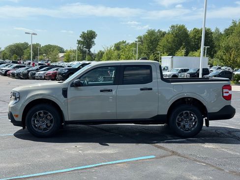 New 2025 Ford Maverick XLT w/ XLT Luxury Package image 2