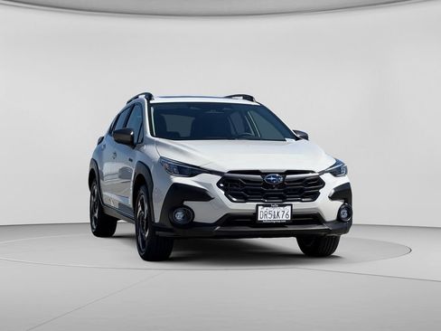 Used 2026 Subaru Crosstrek 2.5i Limited AWD/4WD image 2