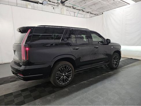Used 2025 Cadillac Escalade Sport Platinum AWD/4WD image 6