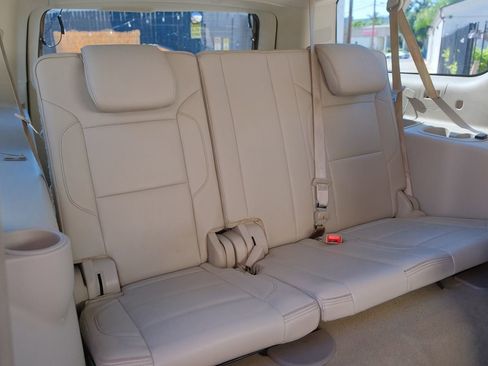 Used 2015 GMC Yukon XL Denali w/ Premium Package image 35