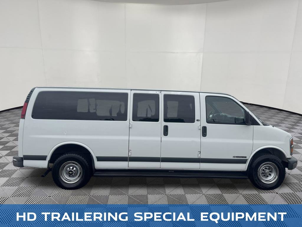 Used 2000 Chevrolet Express 3500 Extended Passenger w/ LS Preferred Equipment Group RWD image 9