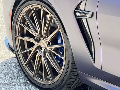 Used 2020 BMW M8 Competition w/ M Driver's Package AWD/4WD image 15