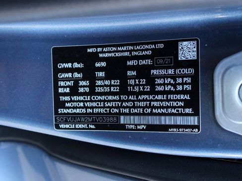 Used 2021 Aston Martin DBX AWD/4WD image 30