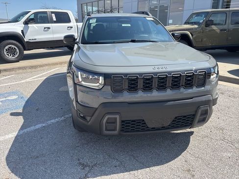 New 2026 Jeep Cherokee Laredo AWD/4WD image 9