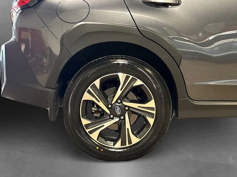 Used 2024 Subaru Crosstrek 2.0i Premium AWD/4WD image 18