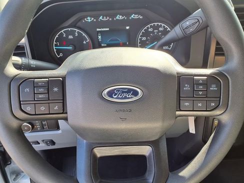 New 2025 Ford F450 XLT w/ XLT Value Package image 16