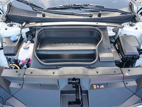 Certified 2023 Hyundai Ioniq 6 Limited image 28