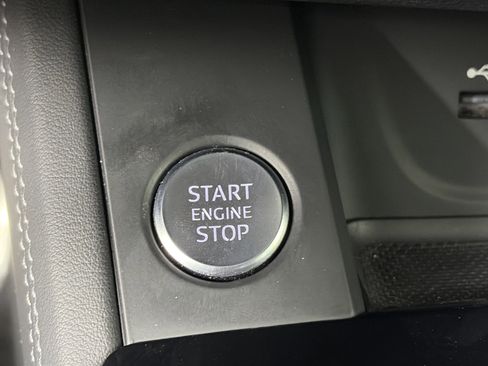 Certified 2022 Audi A4 2.0T Premium Plus image 28