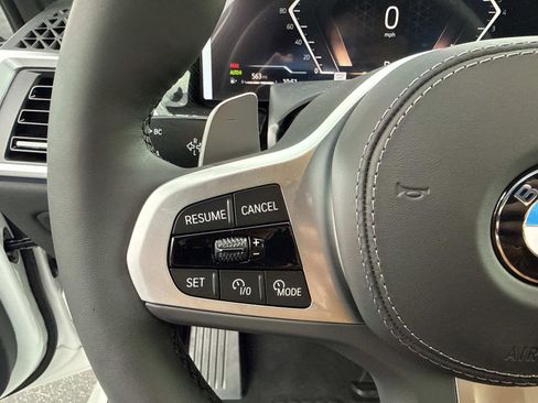 New 2026 BMW X6 xDrive40i w/ Premium Package image 29