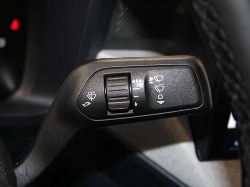New 2026 Ford Maverick XLT w/ XLT Luxury Package FWD image 37