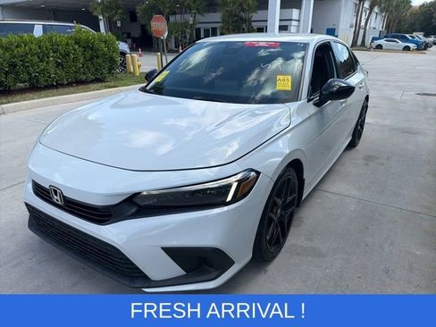 Used 2023 Honda Civic Sport image 1