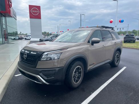 Used 2023 Nissan Pathfinder Rock Creek AWD/4WD image 1