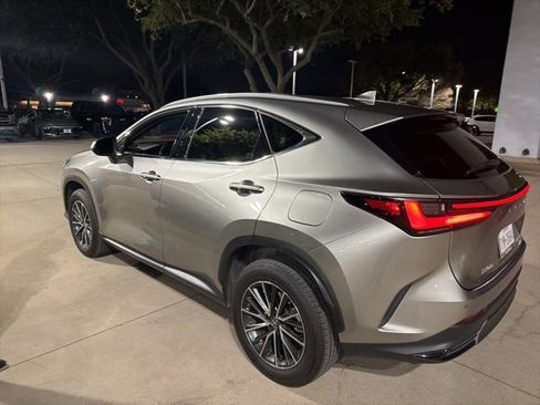 Used 2024 Lexus NX 350h AWD w/ Premium Package image 4
