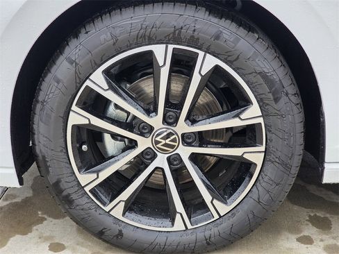 New 2026 Volkswagen Jetta Sport image 9