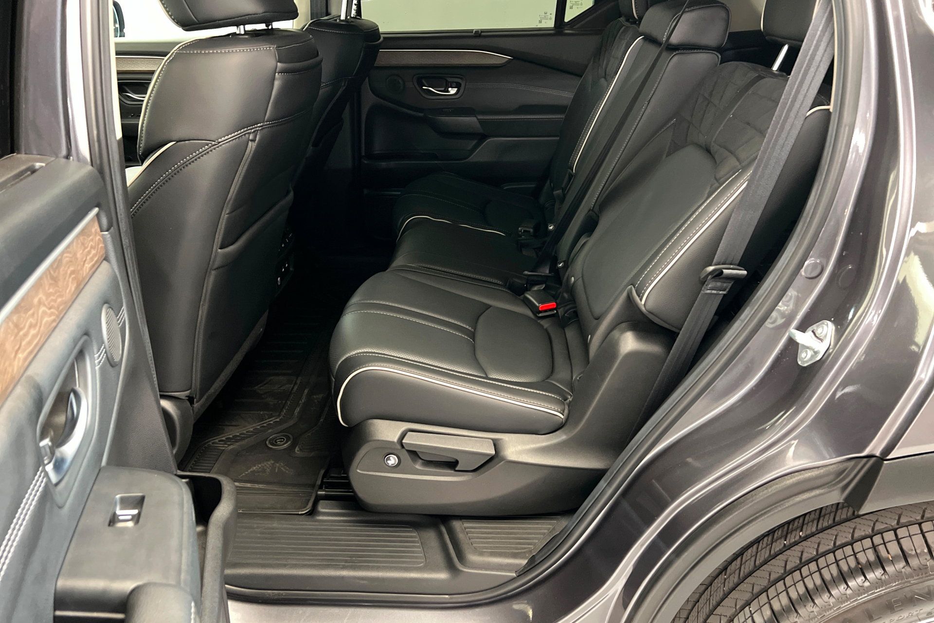 Used 2026 Honda Pilot Elite image 21