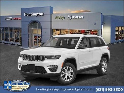 New 2025 Jeep Grand Cherokee Limited w/ MOPAR Finishing Package image 1