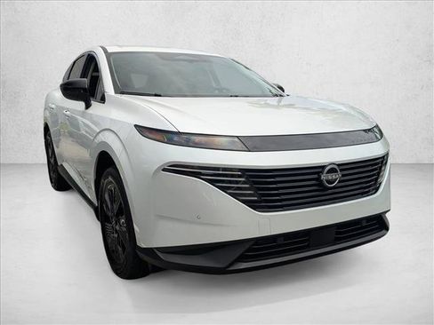 Certified 2025 Nissan Murano SV FWD image 3