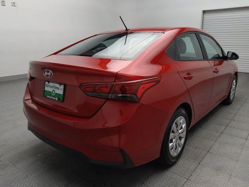Used 2022 Hyundai Accent SE FWD image 9