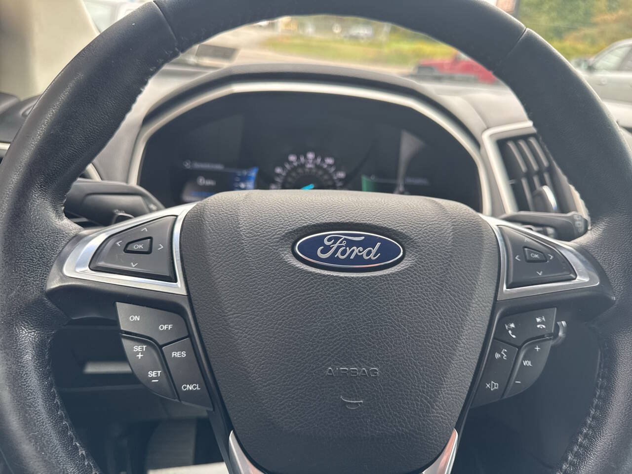 Used 2016 Ford Edge SEL w/ Equipment Group 201A AWD/4WD image 34
