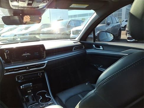 Used 2023 Kia K5 GT-Line image 17
