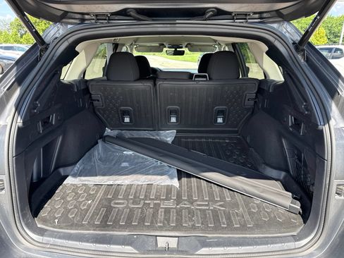 Certified 2024 Subaru Outback Premium w/ Popular Package #1A AWD/4WD image 6
