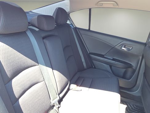 Used 2015 Honda Accord Sport image 18
