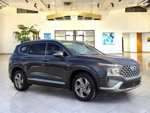 Used 2022 Hyundai Santa Fe SEL w/ Convenience + Premium Package FWD image 3