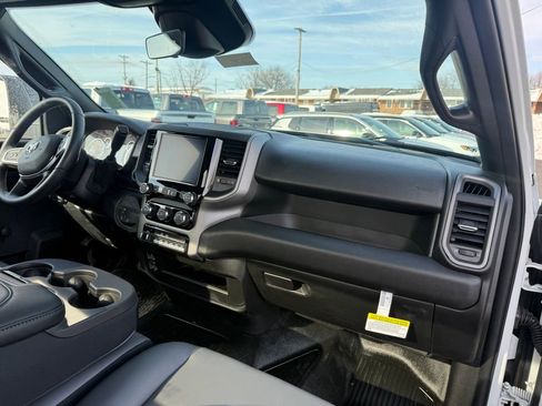 New 2026 RAM 3500 Tradesman w/ Chrome Appearance Group A AWD/4WD image 12