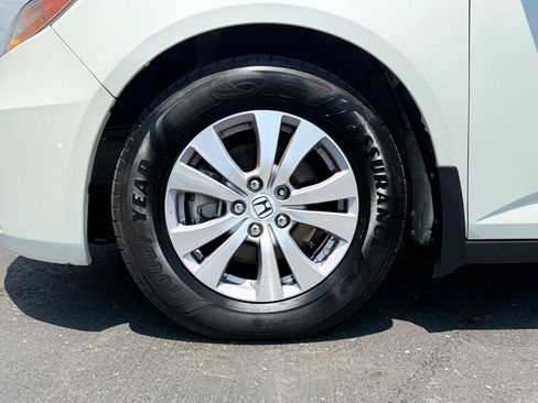 Used 2014 Honda Odyssey EX image 43