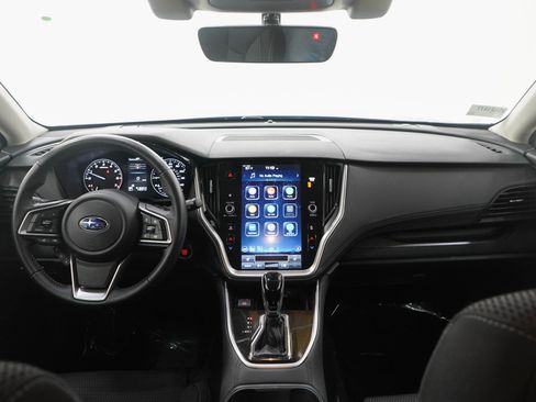 Used 2022 Subaru Outback Premium image 13