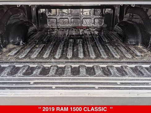 Used 2019 RAM 1500 Express w/ Express Value Package AWD/4WD image 32