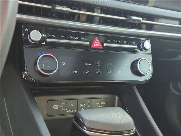 Used 2026 Hyundai Santa Cruz SEL FWD image 21