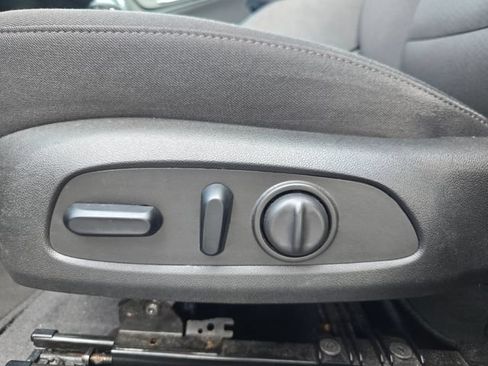 Used 2023 Chevrolet Malibu LT FWD image 10
