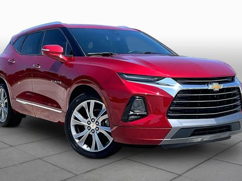 Used 2019 Chevrolet Blazer Premier w/ Sun and Wheels Package FWD image 3