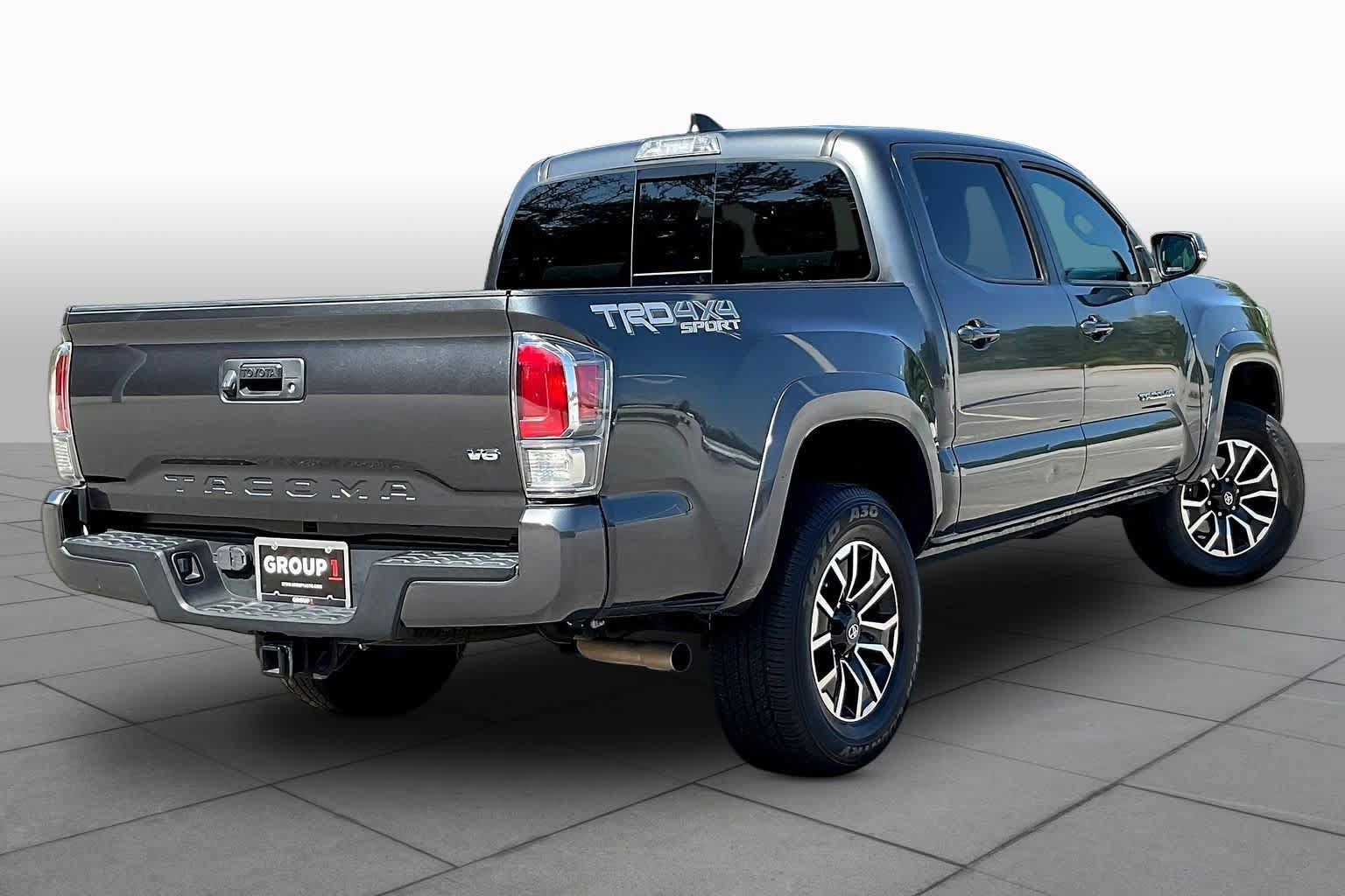 Used 2020 Toyota Tacoma TRD Sport AWD/4WD image 13