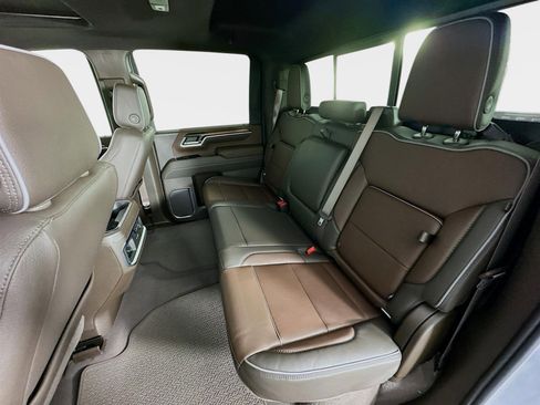 New 2026 GMC Sierra 2500 Denali w/ Denali Reserve Package image 24