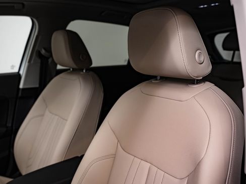 New 2026 Audi Q3 quattro 2.0T AWD/4WD image 25