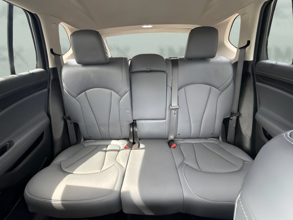 Used 2020 Buick Envision Essence FWD image 6